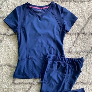 SCRUBS FOR WOMEN